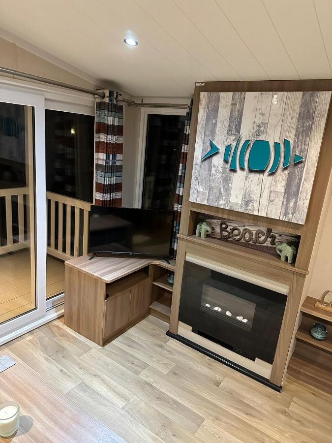 Villa Luxurious 6 Berth Swift Bordeaux On Lyons Robin Hood Rhyl Meliden Exterior foto