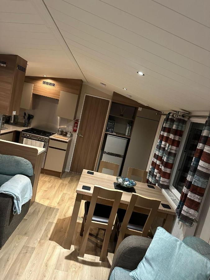 Villa Luxurious 6 Berth Swift Bordeaux On Lyons Robin Hood Rhyl Meliden Exterior foto