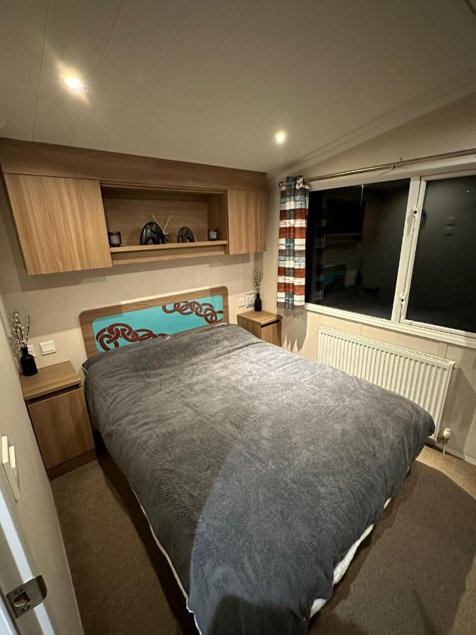 Villa Luxurious 6 Berth Swift Bordeaux On Lyons Robin Hood Rhyl Meliden Exterior foto